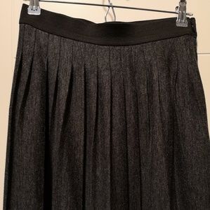 LOFT Skirts - LOFT pleated Maxi skirt LOFT Skirts - LOFT pleated Maxi skirt